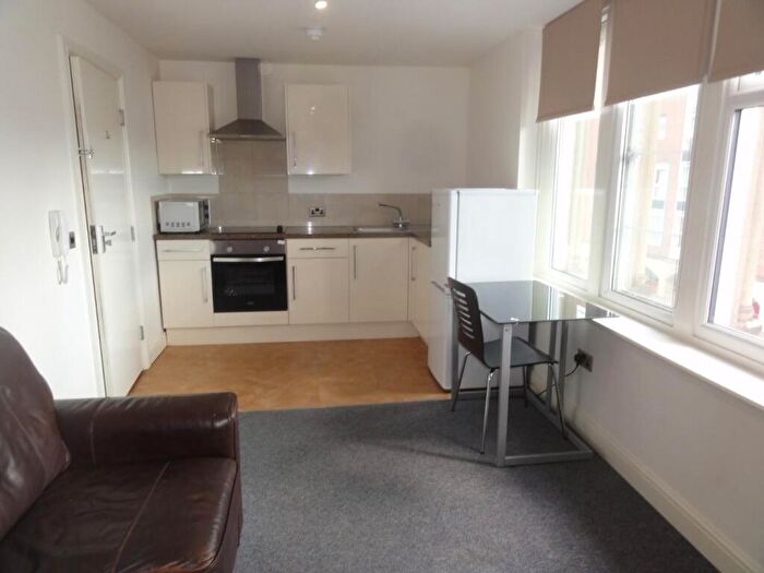 Studio To Rent In Flat G, West Street, S1