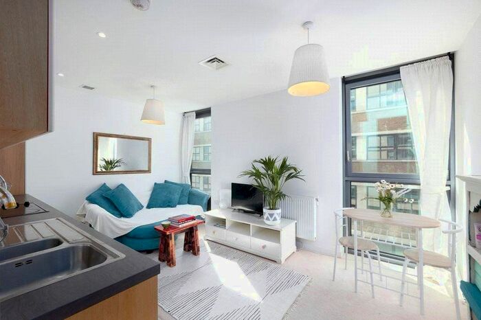 1 Bedroom Flat To Rent In City Road, London, EC1V