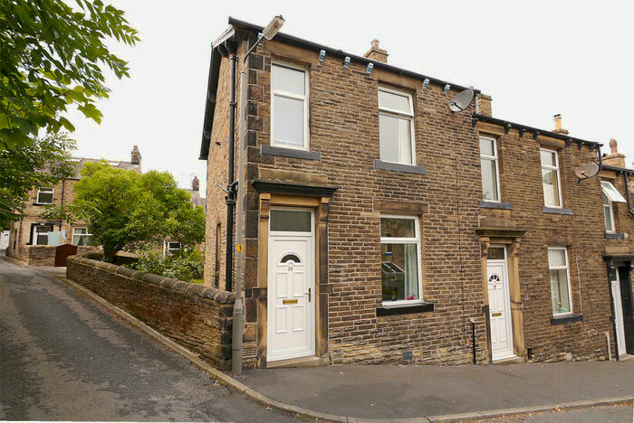 2 Bedroom End Of Terrace House To Rent In Southey Street, Skipton, BD23