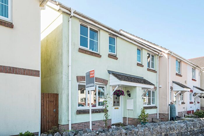 2 Bedroom End Of Terrace House For Sale In Knights Mead, Chudleigh Knighton, TQ13