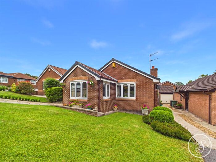 2 Bedroom Bungalow For Sale In Parlington Meadow, Barwick In Elmet, Leeds, LS15