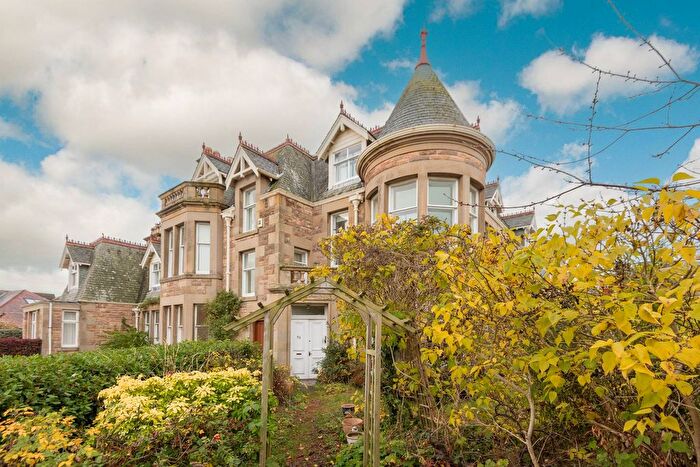 2 Bedroom Flat For Sale In Dirleton Avenue, North Berwick, EH39