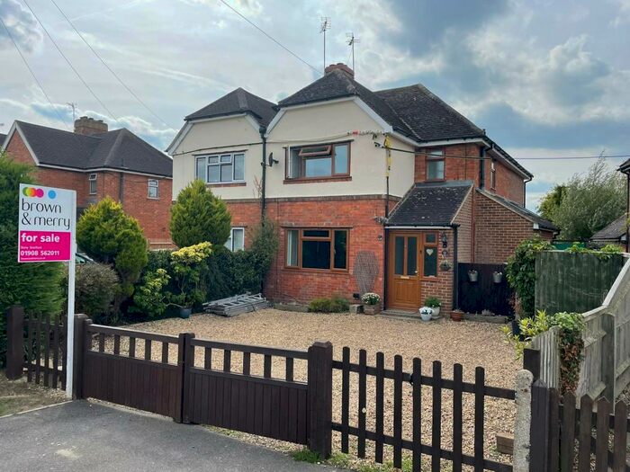3 Bedroom Semi-Detached House For Sale In Stratford Road, Nash, Milton Keynes, MK17