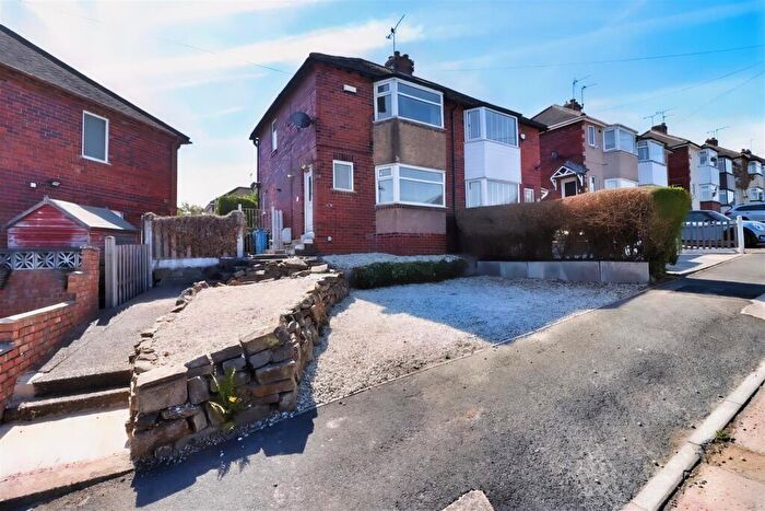 2 Bedroom Semi-Detached House To Rent In Stanage Rise, Sheffield, S12