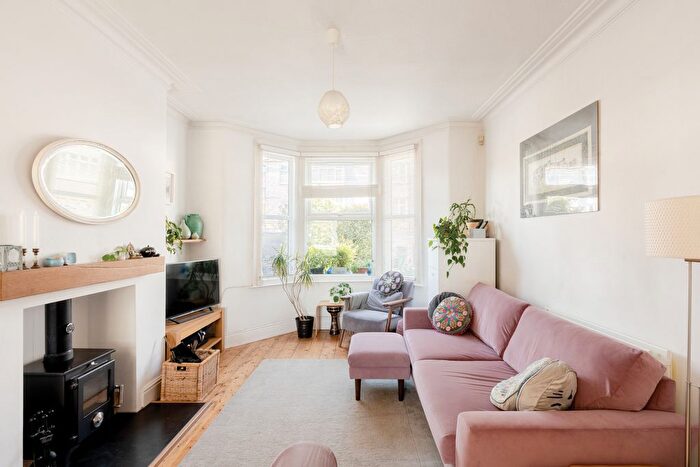 3 Bedroom Terraced House For Sale In Wellington Crescent, Horfield, Bristol, BS7