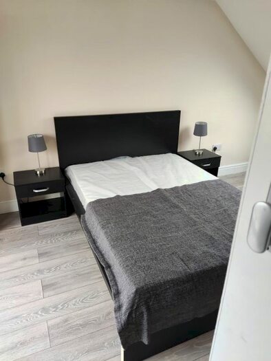 1 Bedroom Studio To Rent In Bideford Avenue, Perivale, Greenford, UB6