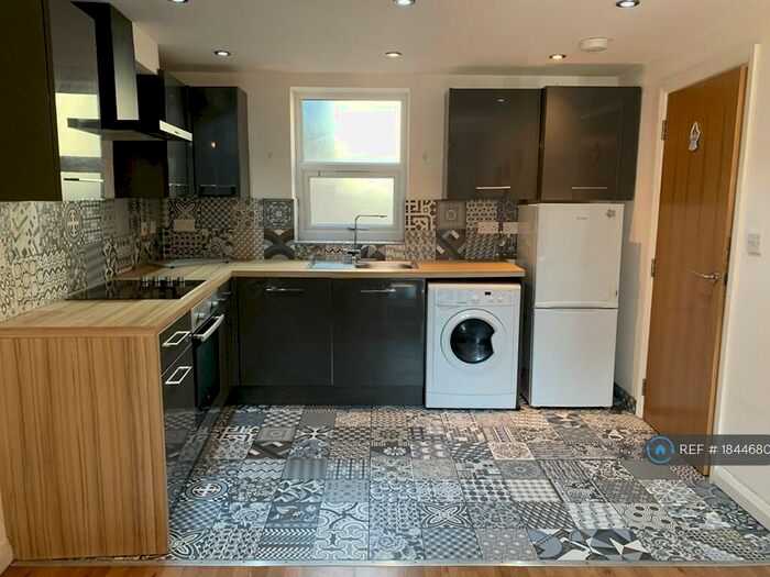 1 Bedroom Flat To Rent In Belgrave Gate, Leicester, LE1