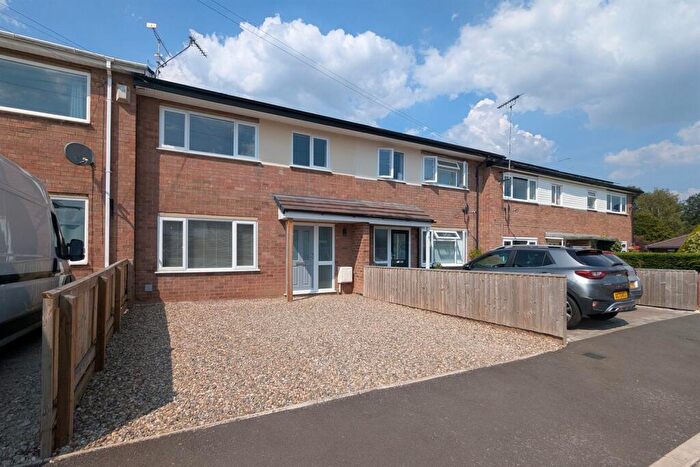3 Bedroom Terraced House To Rent In Sheaf Close, Tarvin, Chester, CH3