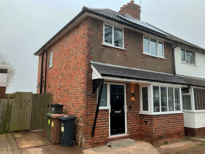 3 Bedroom Semi-Detached House To Rent In Damson Lane, Solihull, B92