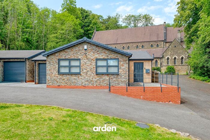 2 Bedroom Detached Bungalow For Sale In Gorge Road, Bilston, WV14