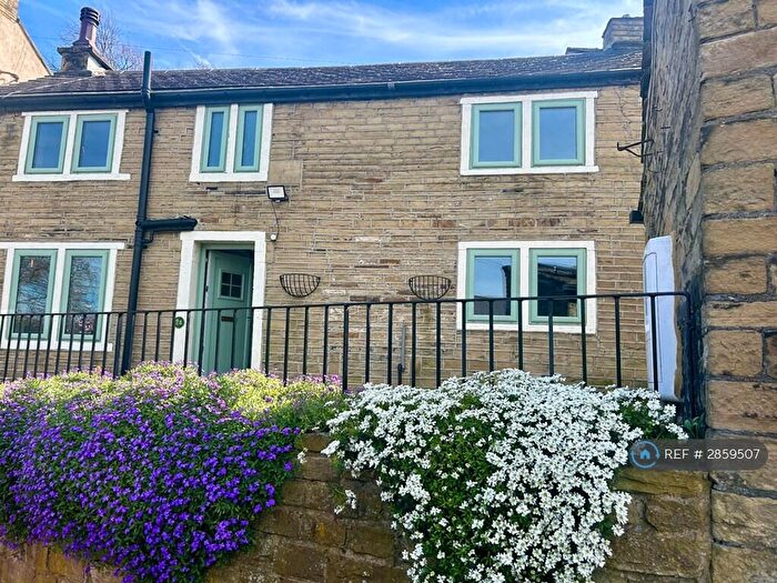 3 Bedroom Semi Detached House To Rent In Raw Hill, Brighouse, HD6