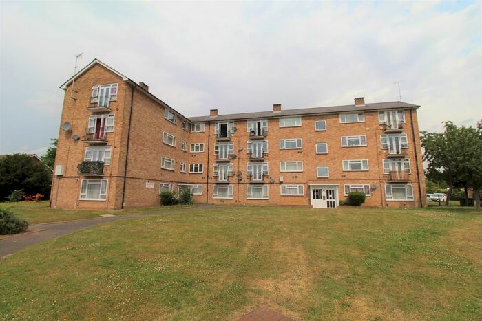 2 Bedroom Flat To Rent In Clare Road, Stanwell, Staines, TW19