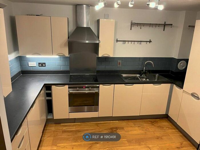 2 Bedroom Flat To Rent In Ashley Place, Edinburgh, EH6