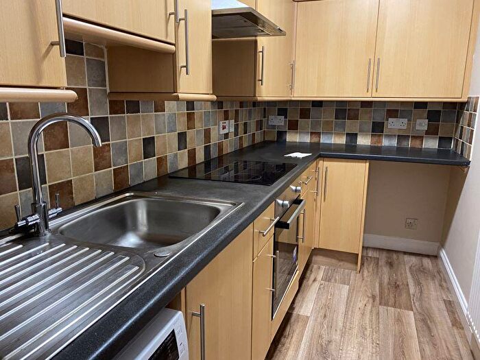1 Bedroom Property To Rent In Hillside Road, St George, BS5
