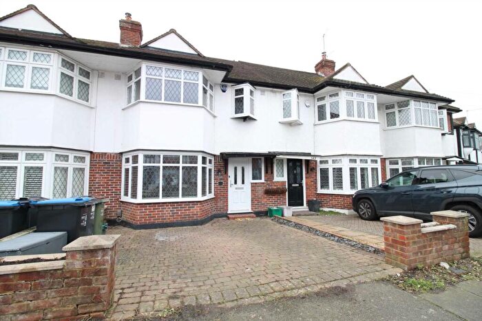 3 Bedroom Terraced House To Rent In Seymour Avenue, Morden, SM4