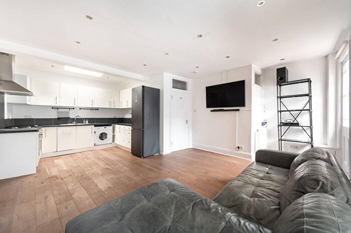 2 Bedroom Terraced House To Rent In Drayson Mews, High Street Kensington, London, W8