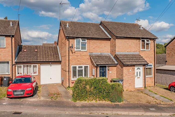 2 Bedroom Semi-Detached House For Sale In Alington Close, Finedon, NN9