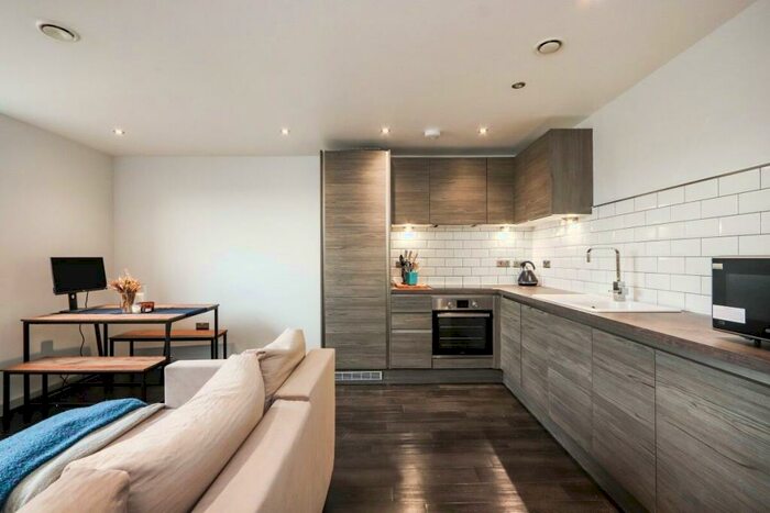 1 Bedroom Flat To Rent In The Fitzgerald West Bar, Sheffield, S3