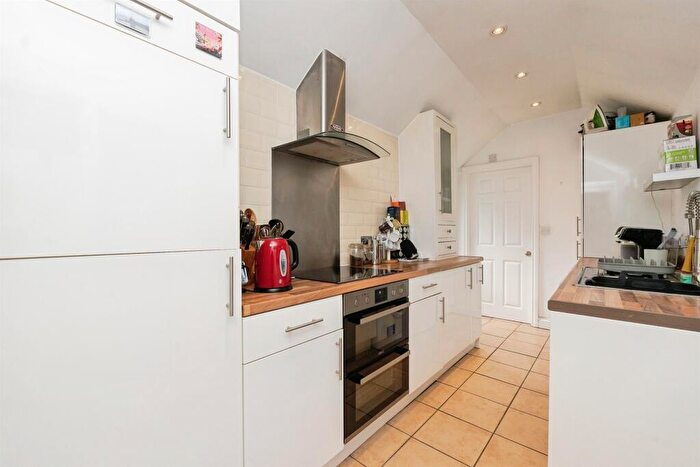 3 Bedroom Character Property For Sale In Cadbury Heath Road, Bristol, BS30