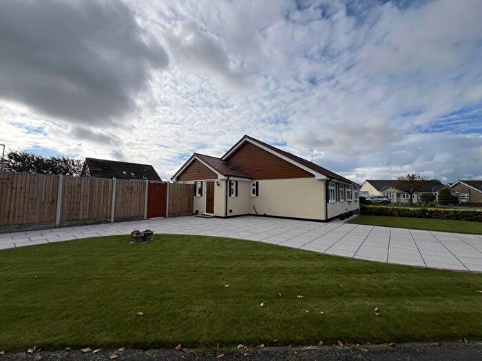 2 Bedroom Detached House To Rent In Golf Open - Beech Drive, Freshfield - Sleeps, L37