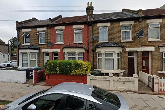 5 Bedroom Terraced House To Rent In Scales Road, London, N17