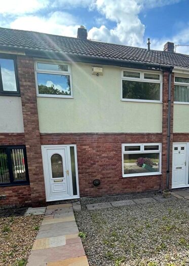3 Bedroom Terraced House To Rent In Roslin Gardens, Bolton, BL1