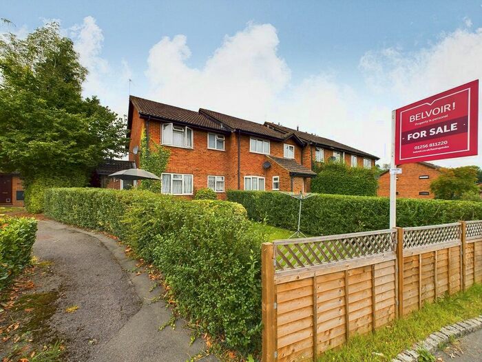 1 Bedroom Detached House For Sale In Thumwood, Chineham, Basingstoke, RG24