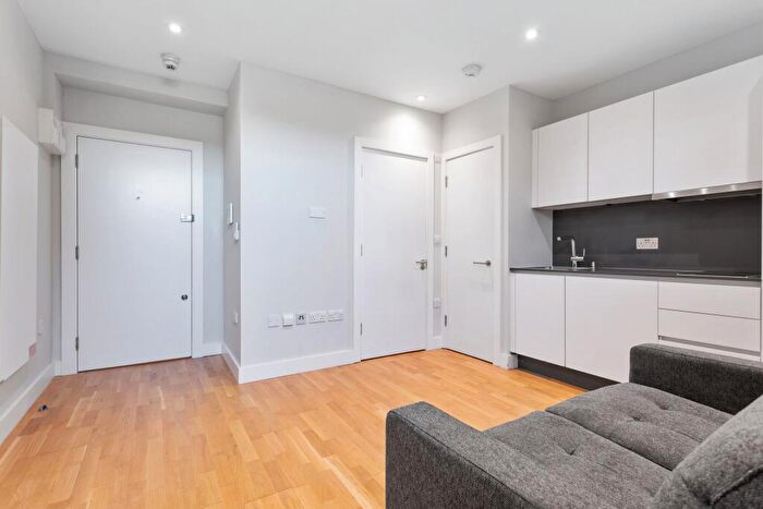 Studio To Rent In Gerard Court, NW2