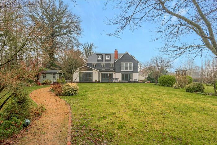5 Bedroom Detached House To Rent In Bramley Road, Little London, Tadley, Hampshire, RG26