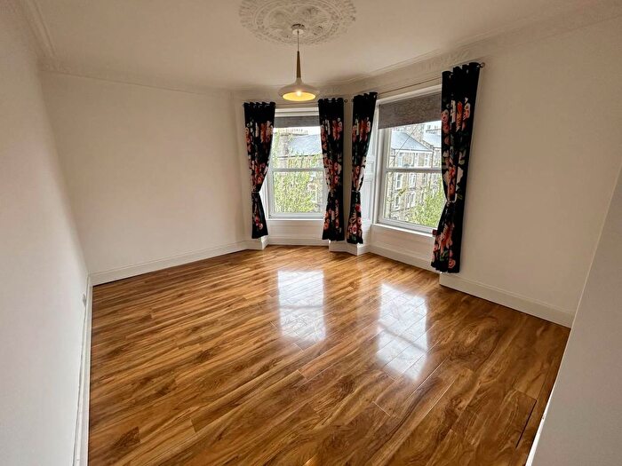 2 Bedroom Flat To Rent In Park Avenue, Dundee, DD4