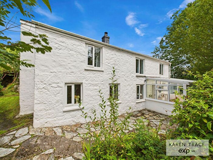 3 Bedroom Detached House For Sale In Chapel Lane, Trethurgy, PL26