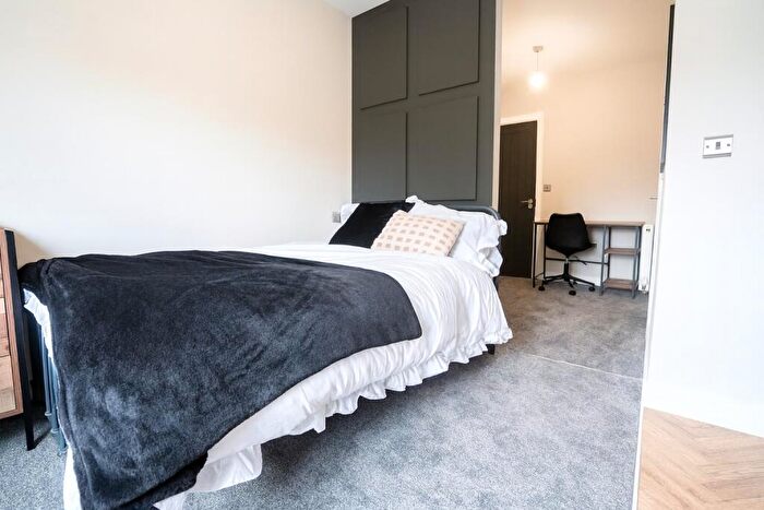 1 Bedroom House To Rent In Station Road, Nottingham, NG9