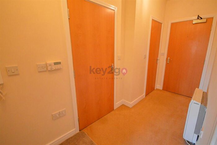 1 Bedroom Flat To Rent In Oxclose Park Gardens, Halfway, Sheffield, S20