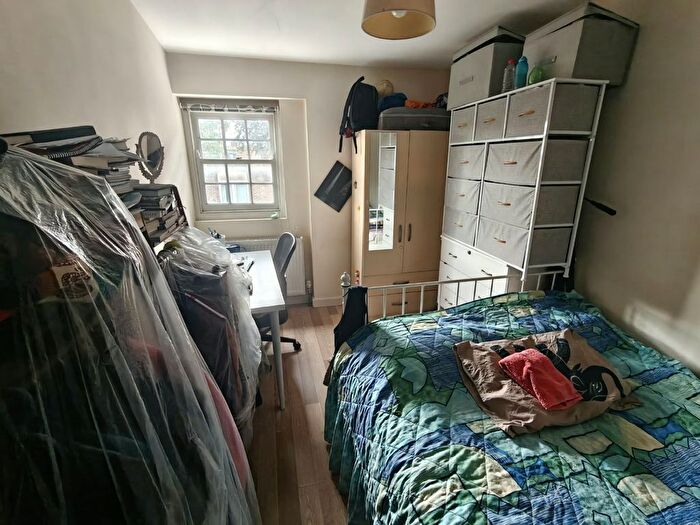 2 Bedroom Terraced House To Rent In Newington Green, London, London, N16
