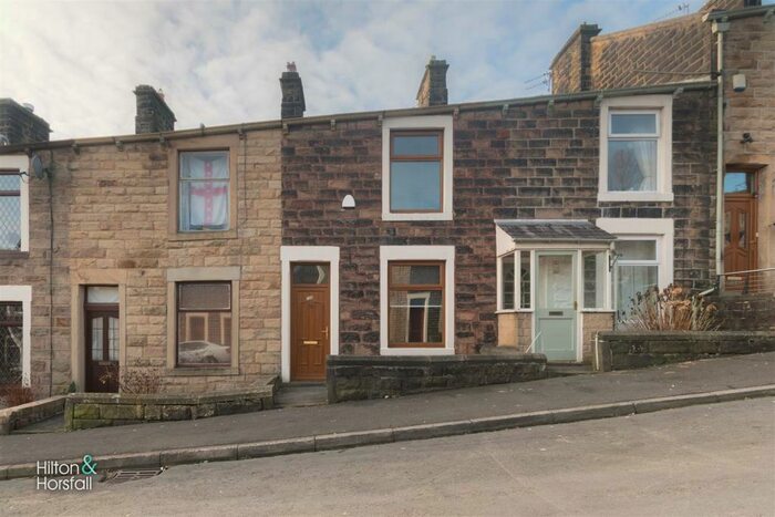 3 Bedroom Terraced House To Rent In Bolton Grove, Barrowford, BB9