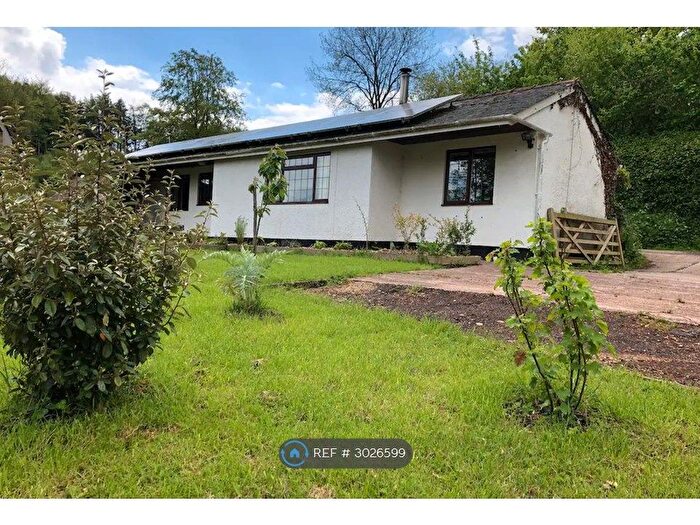 2 Bedroom Bungalow To Rent In Washfield, Tiverton, EX16