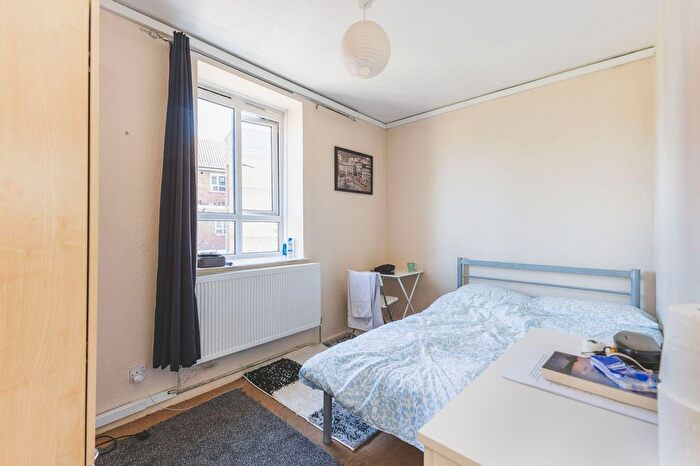 2 Bedroom Flat For Sale In Margravine Road, William Morris House Margravine Road, W6