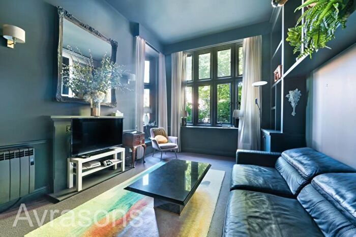 1 Bedroom Flat To Rent In Belgrave House, Oval, SW9