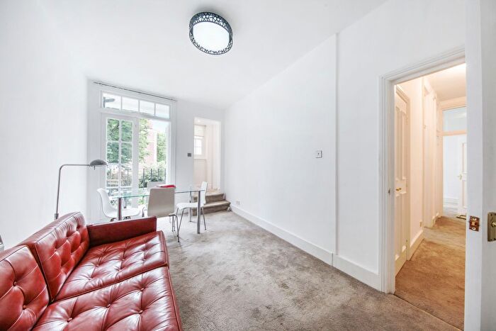 2 Bedroom Flat To Rent In Abbey House, A Abbey Road, NW8