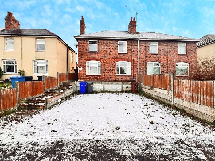 3 Bedroom Semi Detached House For Sale In Bladon Street, Burton-On-Trent, Staffordshire, DE15