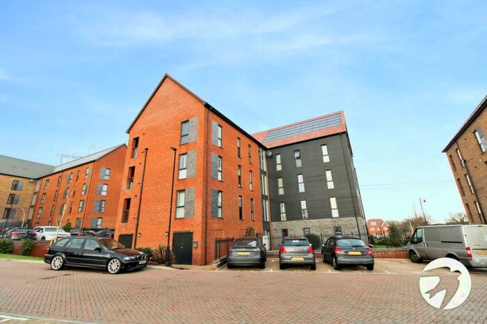2 Bedroom Flat To Rent In Mortimer Square, Weldon, Ebbsfleet Valley, Swanscombe, DA10
