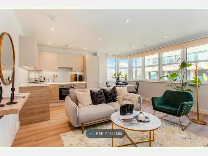 2 Bedroom Flat To Rent In Richmond Hill (At), Bournemouth, BH2