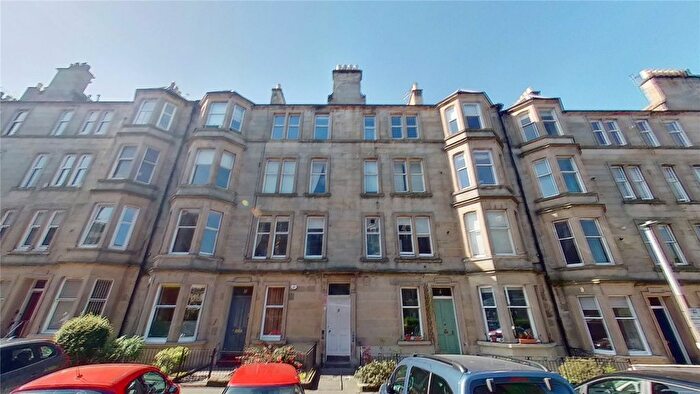 2 Bedroom Flat To Rent In Comely Bank Street, Edinburgh, EH4