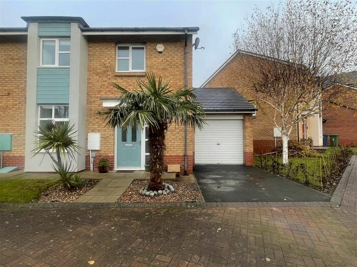 3 Bedroom Terraced House To Rent In Snowberry Grove, South Shields, NE34