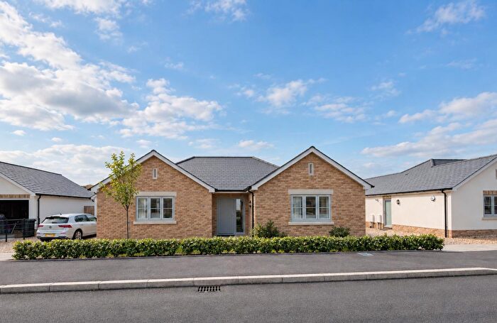 3 Bedroom Detached Bungalow For Sale In Boardman Fields, Chickerell, Weymouth, DT3