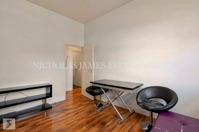 1 Bedroom Flat To Rent In West Green Road, London, N15