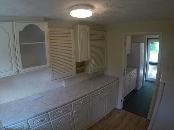 4 Bedroom House To Rent In Hazel Grove, Hatfield, Hertfrodshire, AL10