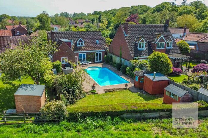4 Bedroom Detached House For Sale In Kedlestone Cottage, The Street, Barton Turf, Norfolk, NR12