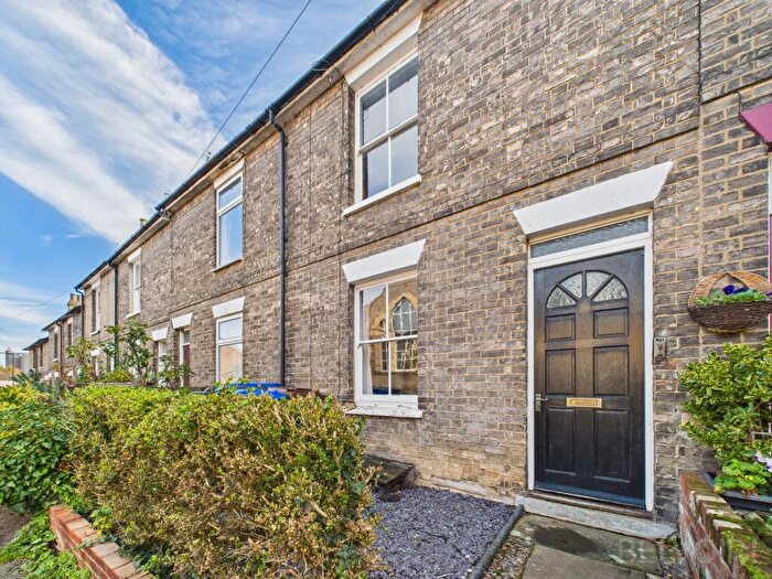 2 Bedroom Terraced House For Sale In Church Row, Bury St Edmunds, IP33