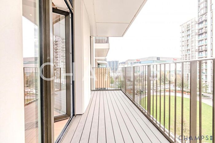 2 Bedroom Flat To Rent In Cascade Way, London, W12